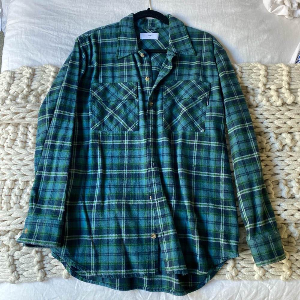 Aritzia TNA oversized flannel